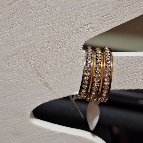 Stainless Steel Ring Set Tricolor 3 Piece‎ Band Yellow Rose White Size 9 NEW - Picture 6 of 11